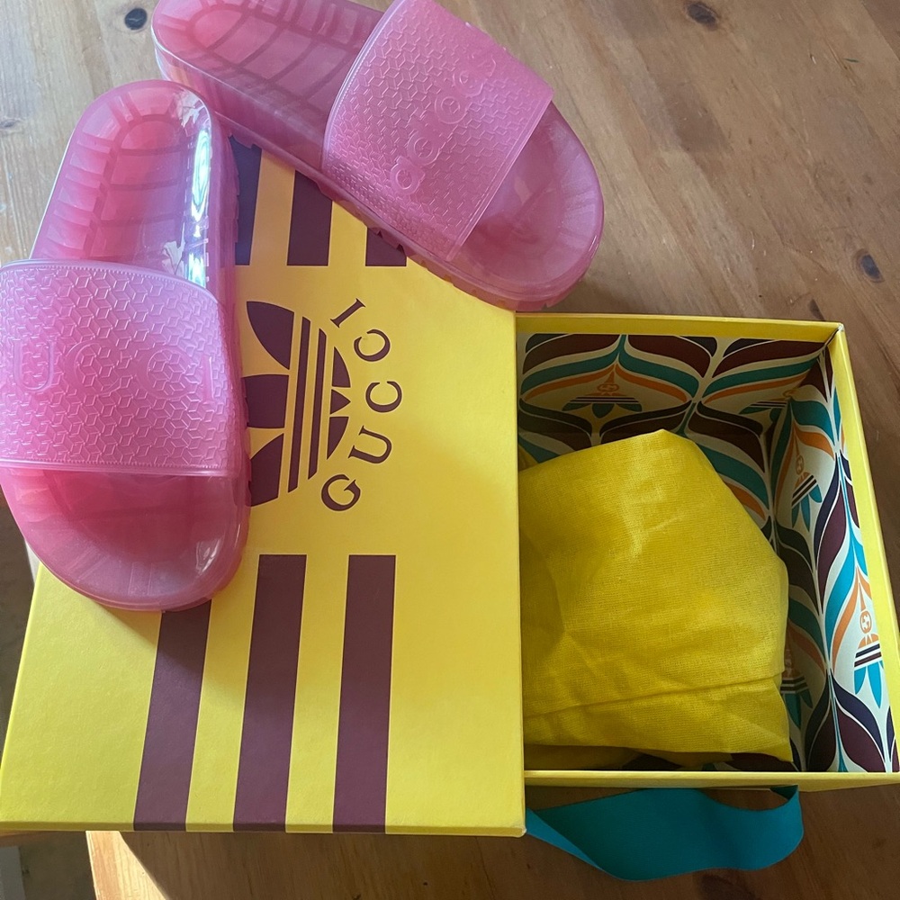 Gucci x adidas rubber pink slides 38 8 jelly